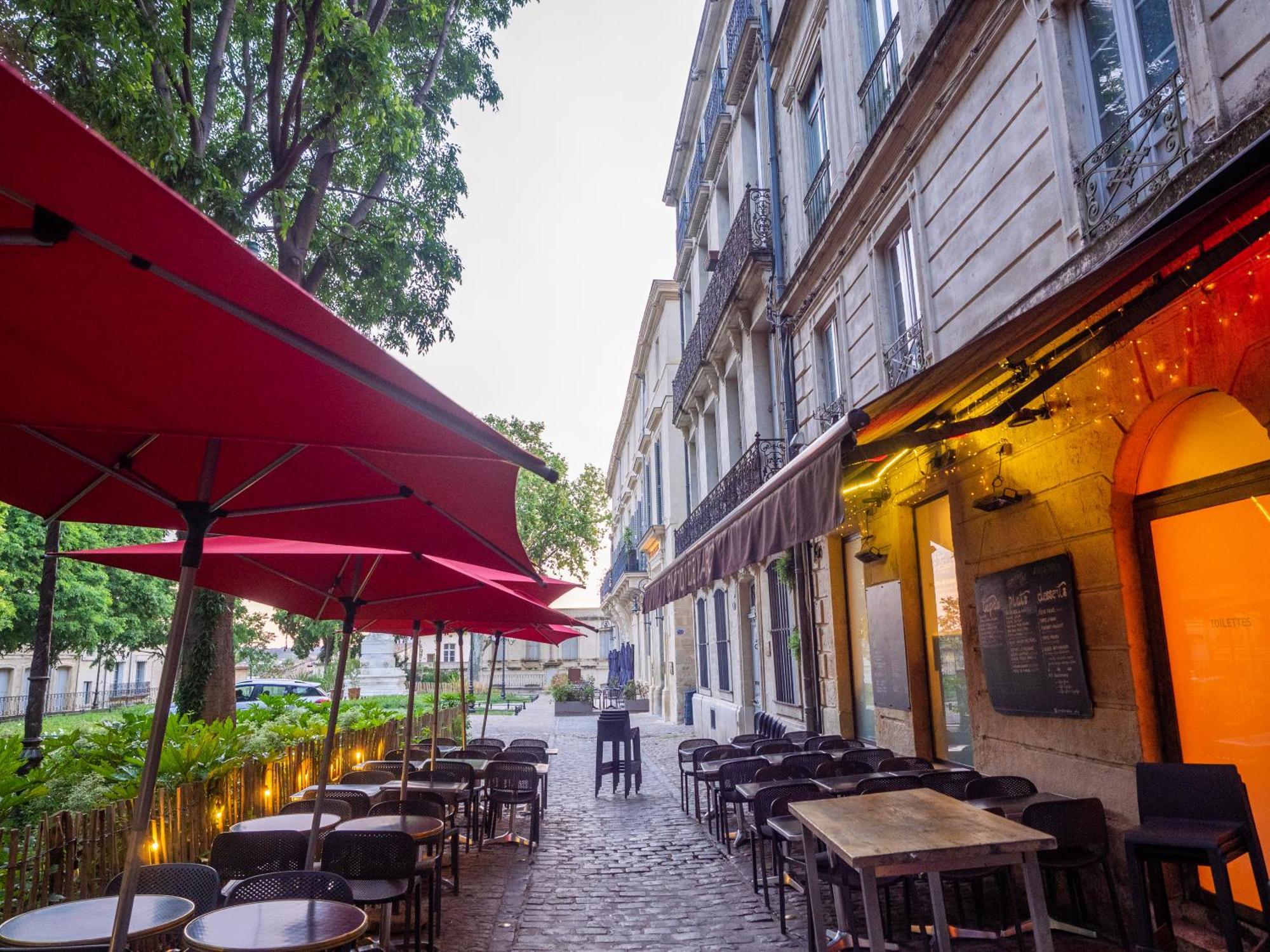 Le Platane De La Canourgue Montpellier Luaran gambar